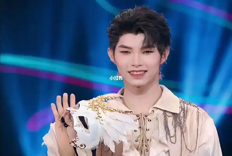 啊啊啊啊啊啊啊啊啊隽隽很好看!他的笑!好甜!好帅!#刘隽