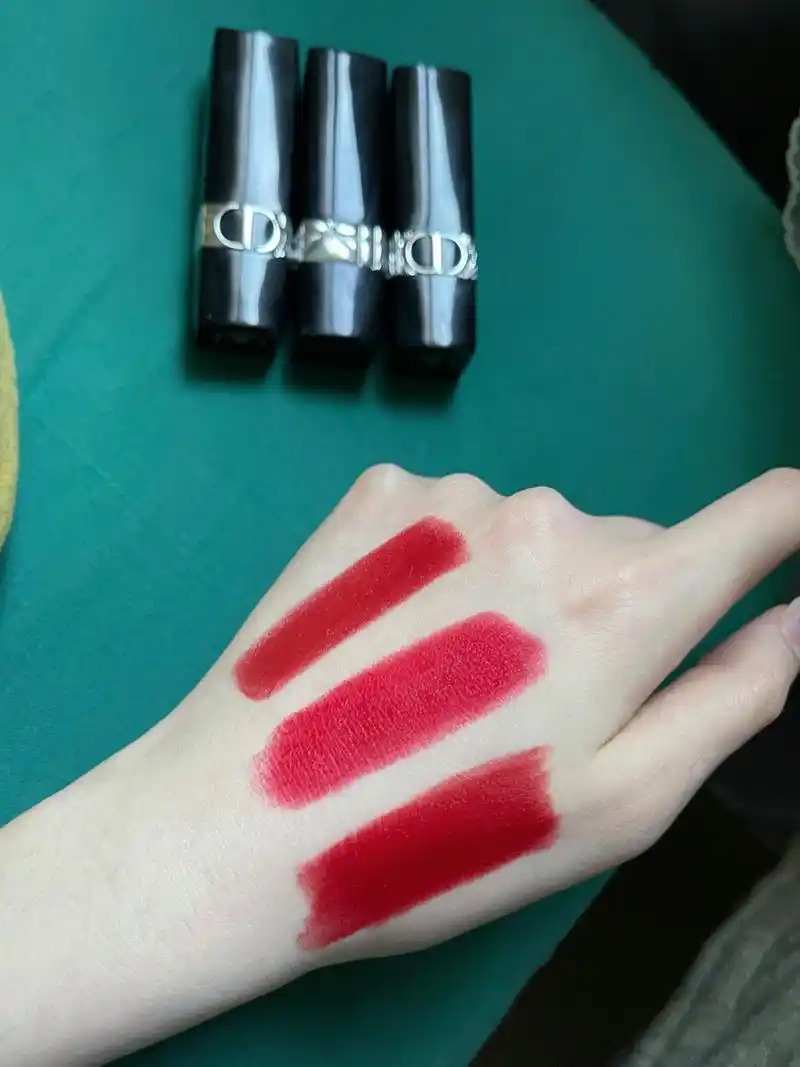 迪奥999哑光缎光668丝绒对比73 本人冷白皮!仅供参考