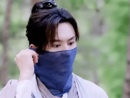 更中意哪个周子舒,我投给了歪头周子. 来自叶子子201509 - 微博