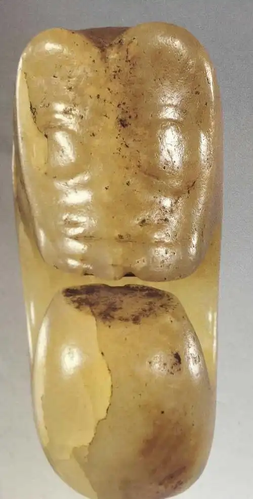 国家博物馆馆藏——红山玉猪龙鉴赏(二)