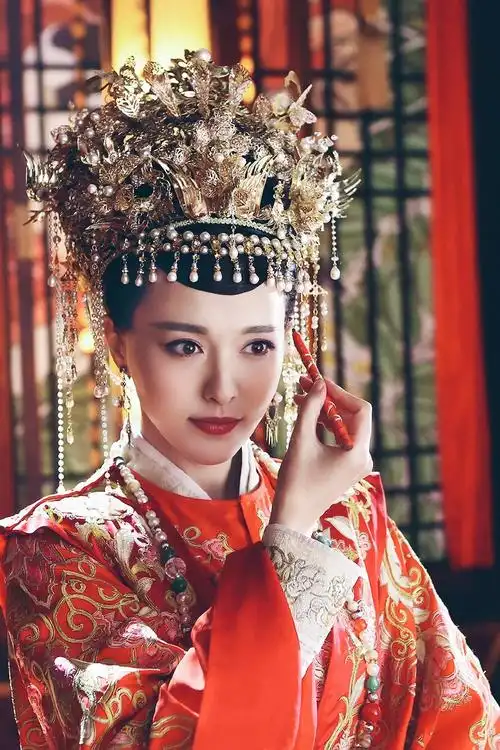 『锦绣未央』 79李未央/心儿 ♀唐嫣