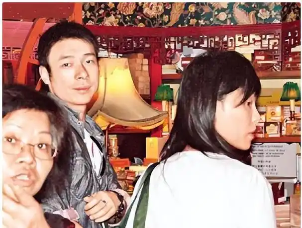 东窗事发5年了没想到许志安还是不肯放过郑秀文