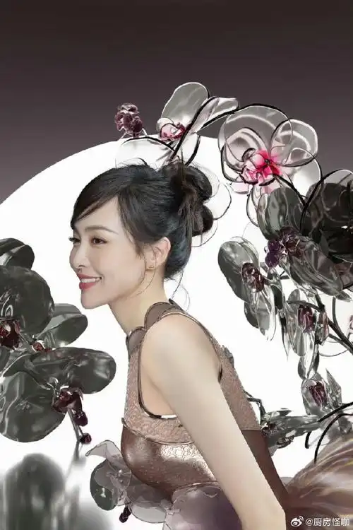 唐嫣后援会宣布停更#唐嫣的粉丝盘又在维权,印象里这个团队拖后腿好