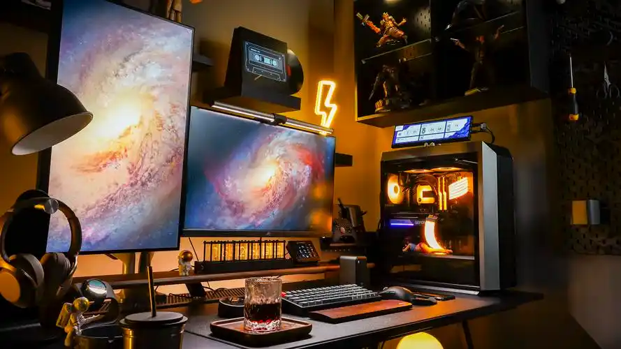 你的电脑和外设在桌面上是怎么布局和摆放的? - 知乎