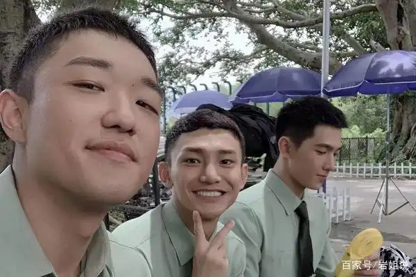 《特战荣耀》人人都有故事,羡慕燕破岳和萧云杰的友情,也羡慕她