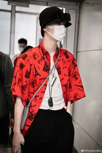 范丞丞adam:娱乐圈之恋