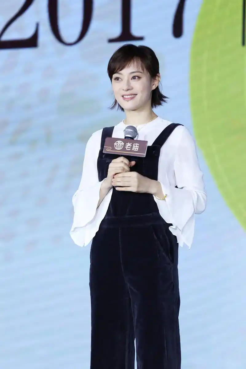 夏天怎么穿的又美又舒服,看看小同事带来的孙俪这组高清美图,wuli美俪