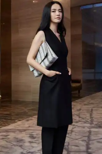 0202>0202  解析:作为中国当今最炙手可热的女星之一的姚晨