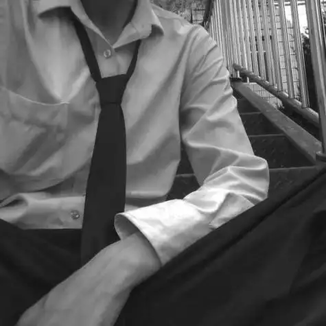 西装男人图片头像 男生头像图片大全 -【爱个性】