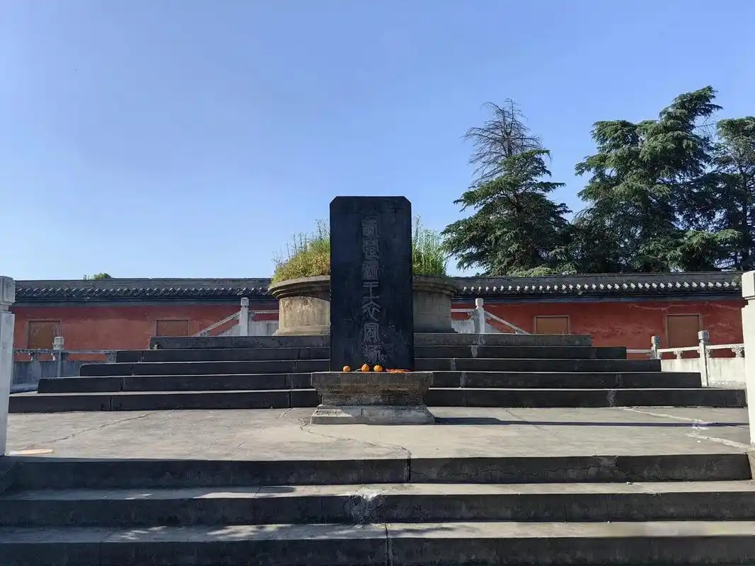 安徽和县霸王祠,西楚霸王的墓地就在这里