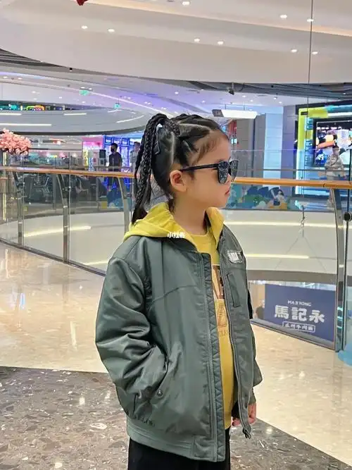 谁说小朋友扎不了脏辫!这么搭超酷的好吧