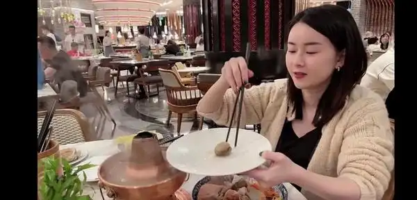 回应: 陈丰丰～网名lynne **可可,你不要太作妖