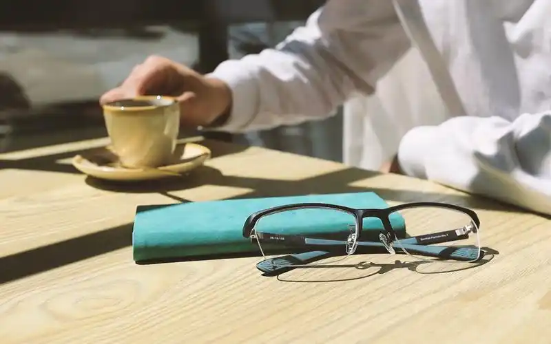 倾角partner通勤款眼镜宣传片