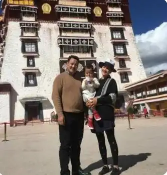 回顾降央卓玛:婚后帮娘家,被婆婆当亲女儿,3个孩子都是婆婆带