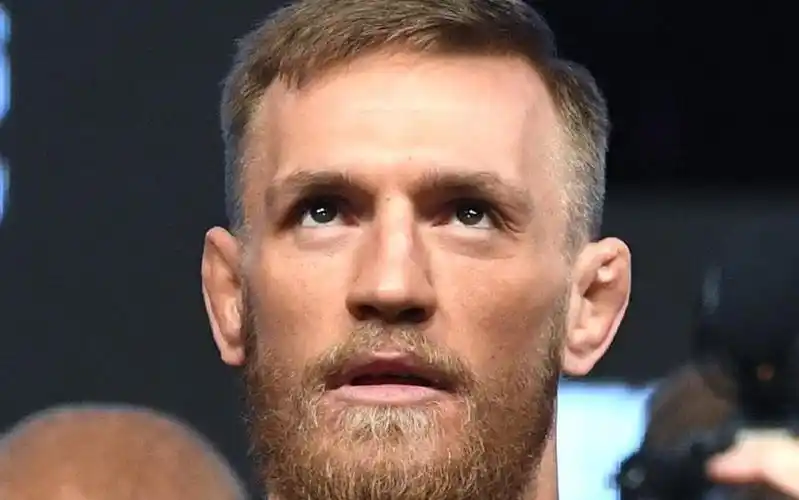 嘴炮康纳麦格雷戈和教练dillondanis的柔术实战