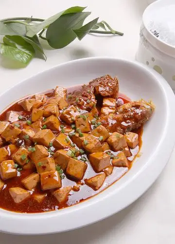 中国菜的特点被总结为:色,香,味,意,形,被称为"国菜五品".