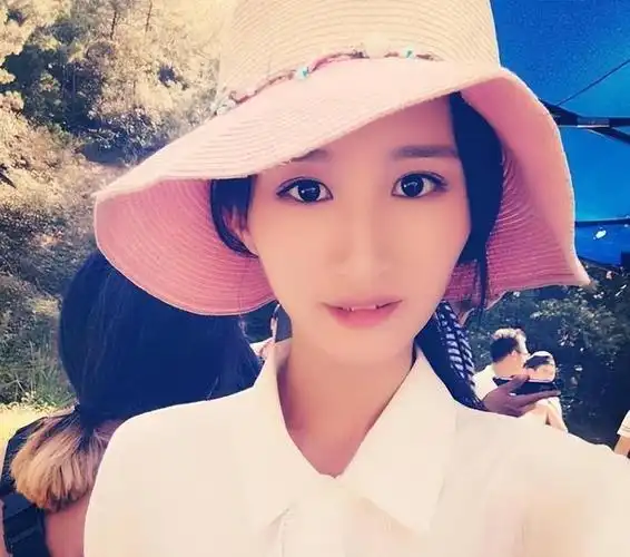 任嘉伦的媳妇聂欢丈夫成名背后有辛酸在家做全职太太也幸福