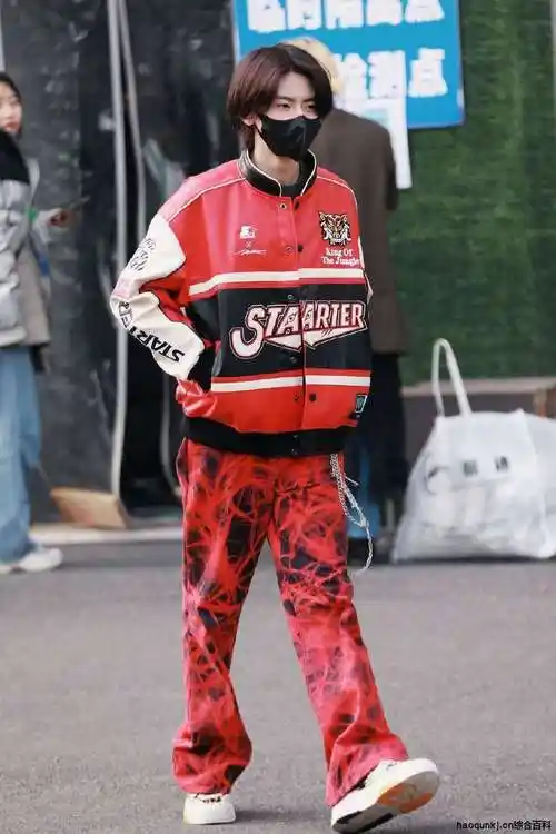 王琳凯个人资料简历图片(小鬼王琳凯 音乐的世界里由我自定义)-第8张