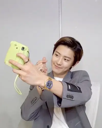 朴灿烈男友视角/朴灿烈女友视角 我良心发现回来营业了 自截自调灿烈