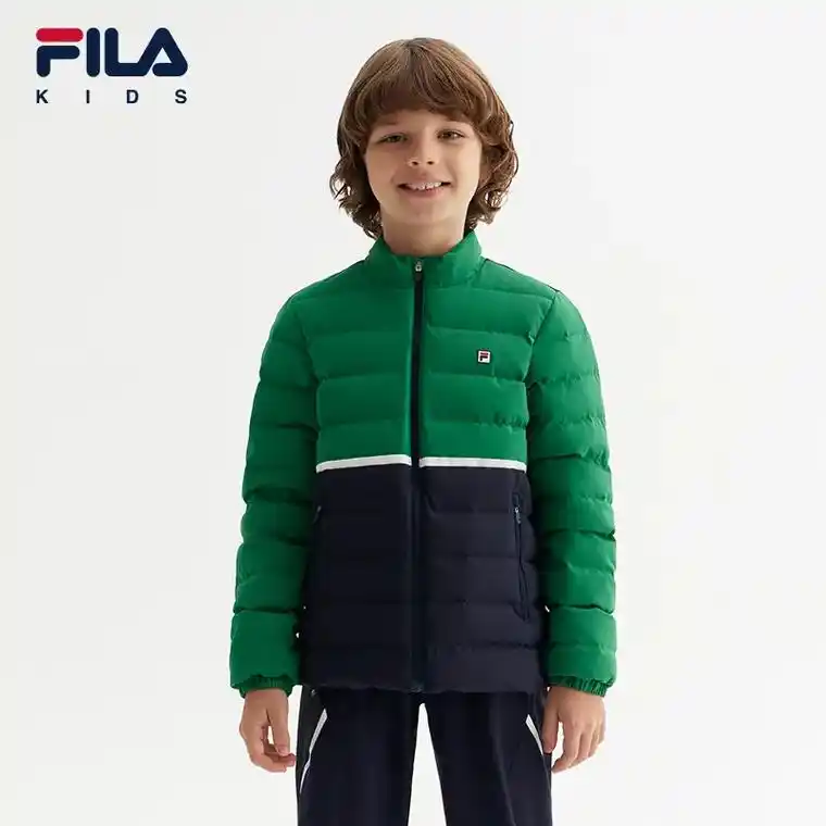 穿上这件fila斐乐儿童男大童网球羽绒马甲,感觉自己就是运动 - 抖音
