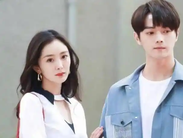 热度不断,许凯又带来一部新作,女主比他大9岁的顶流_作品_表演_杨幂