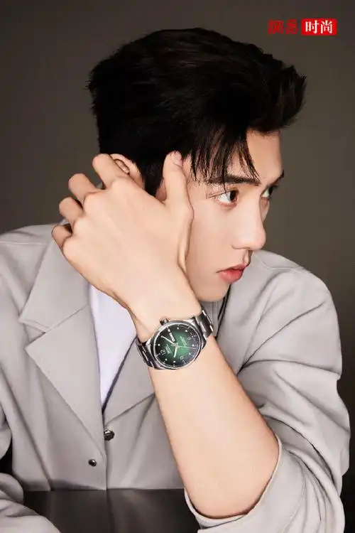 王子异最新灵感大片,潮酷少年,勇往直前.@有颜有品