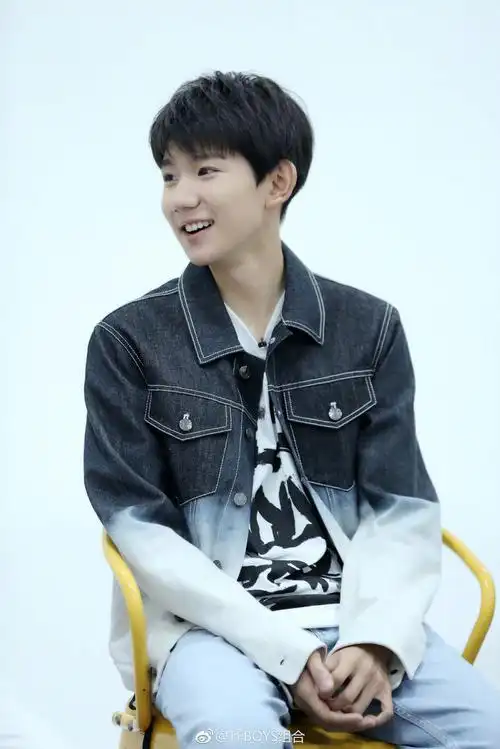 【预告】《大本营的秘密花园》今晚播出 王源嘟嘟嘴融