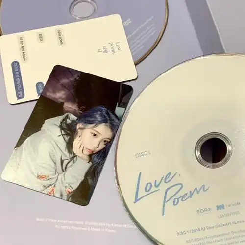 像缱绻的微风暗涌的蓝海