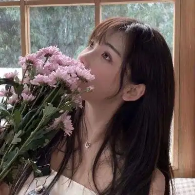 淡然安静的女生头像唯美安静优雅气质女生头像