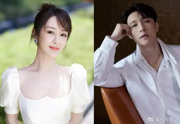 杨紫和张艺兴真在一起两人不避嫌同框录节目睡衣细节让人傻眼