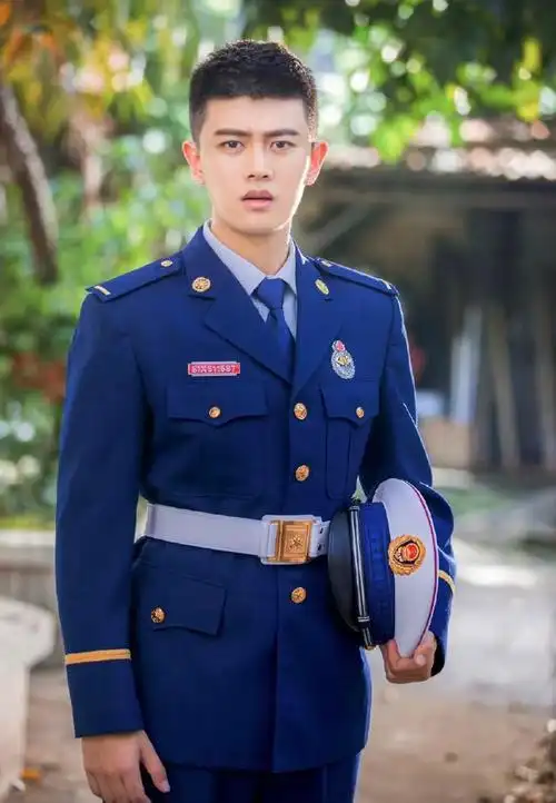 任嘉伦告别蓝焰突击