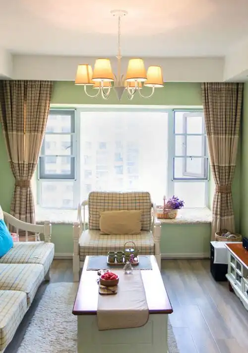 二居室田园风格飘窗装修效果图