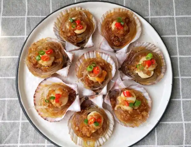 蒜蓉粉丝蒸扇贝