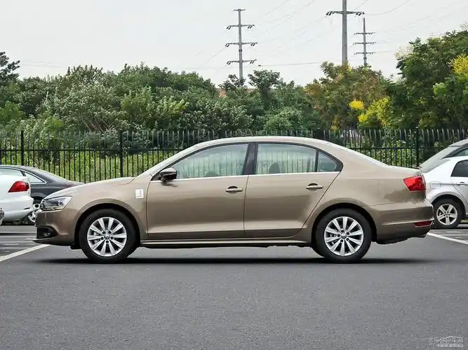 速腾2021款 280tsi dsg旗舰智联版车身好看吗 速腾购车手册_太平洋