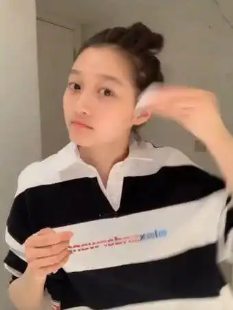 关晓彤直播卸妆网友对比她卸妆前状态惊呼瞬间年轻10岁