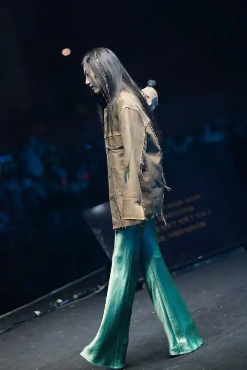 跟陈粒一起玩音乐节##青山湖·绿野仙踪星巢音乐节