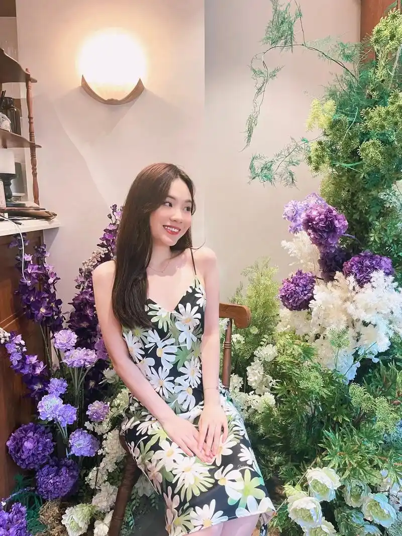 分享照片 #美女 - 抖音