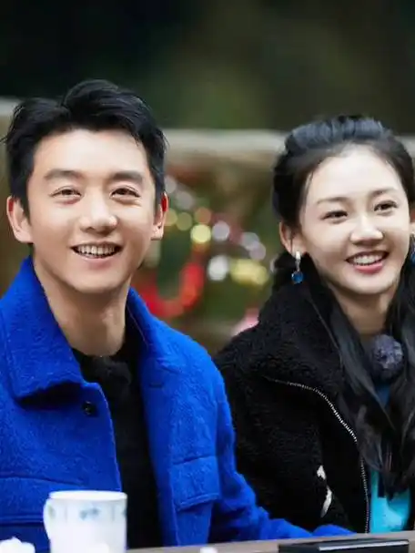 郑恺第一次为苗苗准备生日惊喜