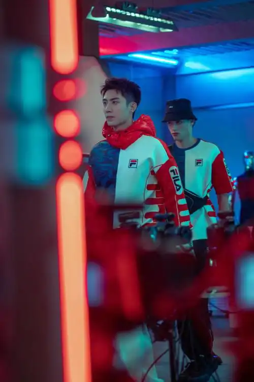 黄景瑜走秀气场