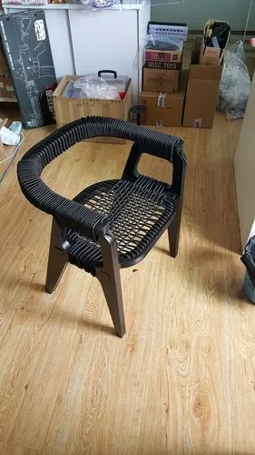 自制小板凳有点萌