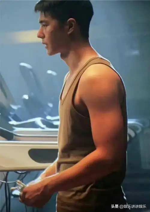五年身材随角色王一博自律食谱大曝光他无愧自己的演员身份