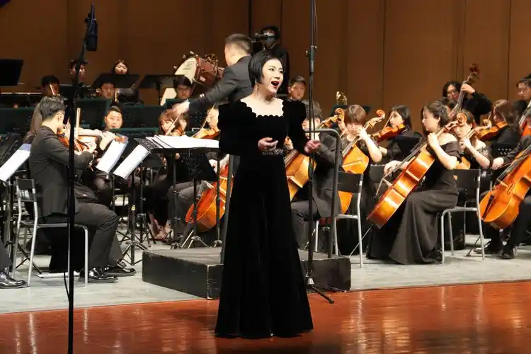 山东艺术学院2021新年交响音乐会上演