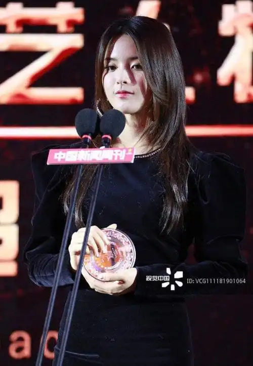 当女明星离开精修和滤镜之后,视觉中国下的她们,谁的颜值更能打