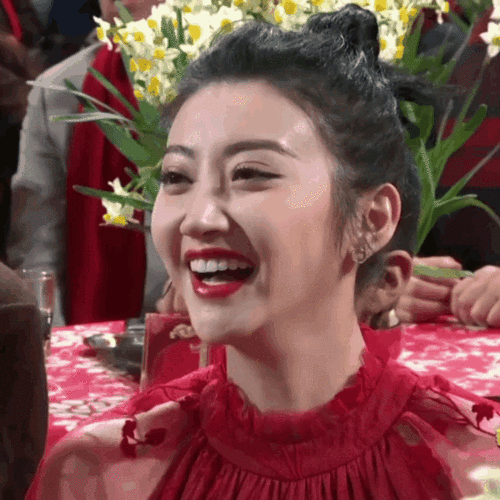 景甜去年#春晚#动图,姐真的是名副其实人间富贵花了