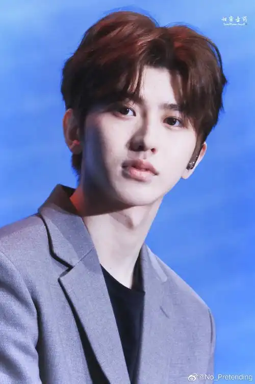 蔡徐坤2021个人巡回演唱会##蔡徐坤新歌迷互动mv