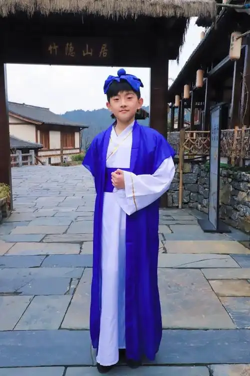 童星花振宇"宝贝有戏"古装电影《四大才子》才子祝枝山帅气来袭