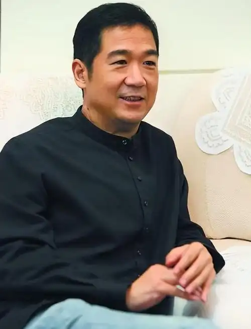 老戏骨张国立我这辈子最大的污点就是没教育好儿子张默