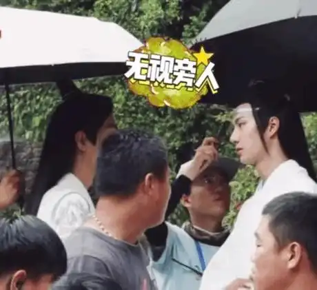 王一博和肖战关系到底怎么样?