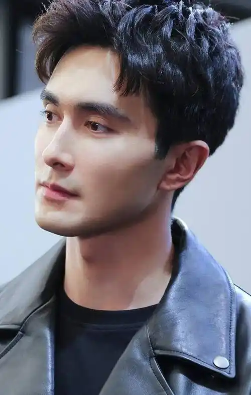 原创当高伟光好运来时真实和憨厚就是他的天赋异禀