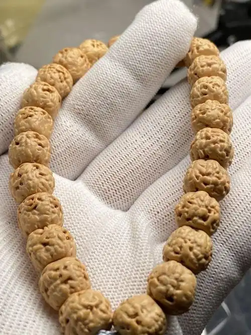 五爪金龙佛手小金刚108颗三日红玄武纹佛珠念珠网红同款藏式佛手6mm